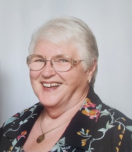 Elizabeth Rose Armes (Simpson) photo